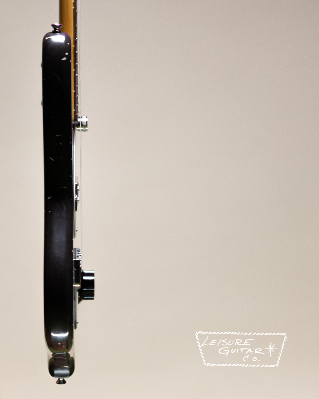 The Leisure Caster Custom / Splattered Dark Chocolate
